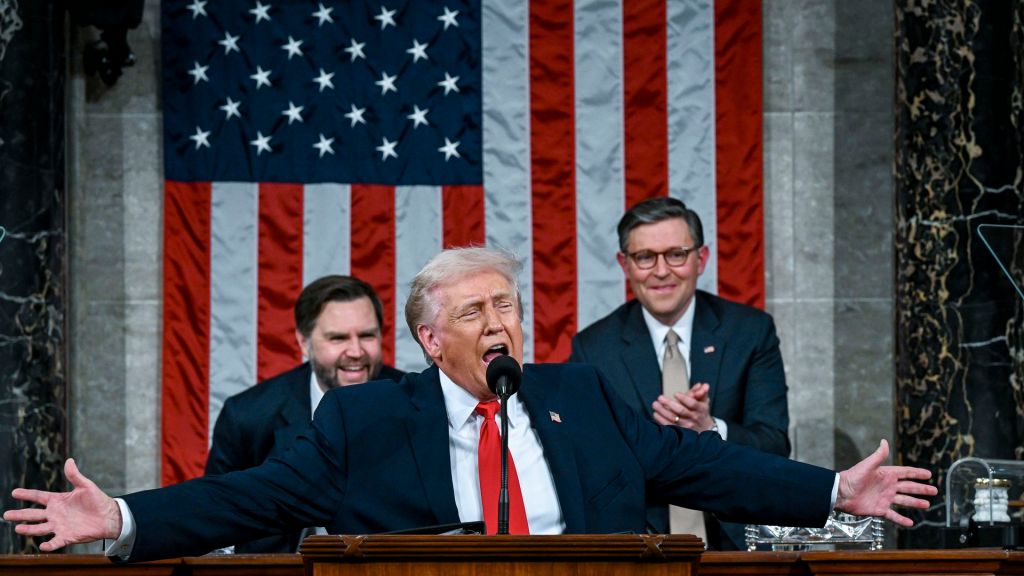 Trump allo State of the Union, un discorso di un’ora e 48 minuti che divide&nbsp;l’America