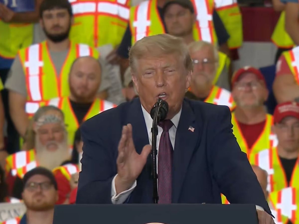 Iran, Trump: “Stop al nucleare e alle capacità militari, ora la&nbsp;pace”